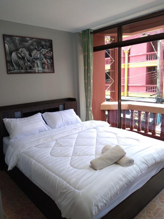 S- One Hotel Pattaya Bagian luar foto