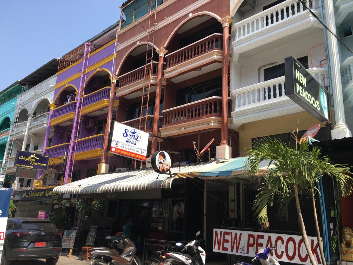 S- One Hotel Pattaya Bagian luar foto